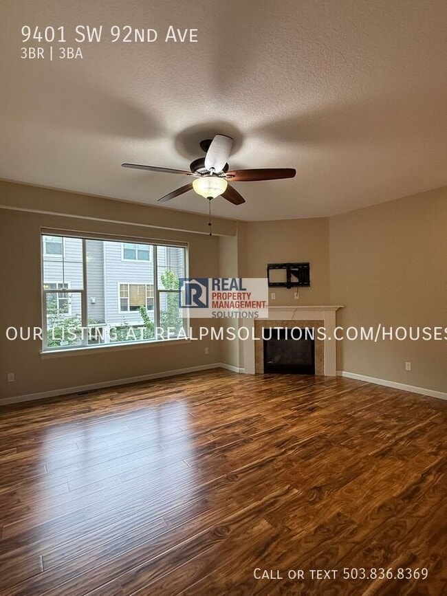 Building Photo - 9401 SW 92nd Ave