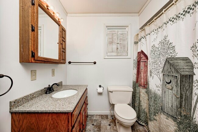 Building Photo - 3734 Forest Terrace