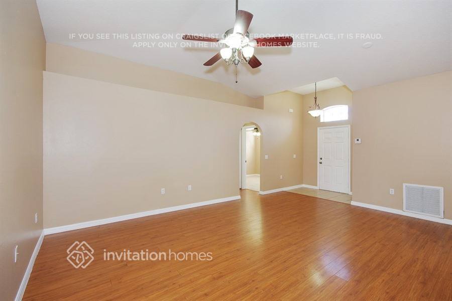Building Photo - 14127 Econ Woods Ln