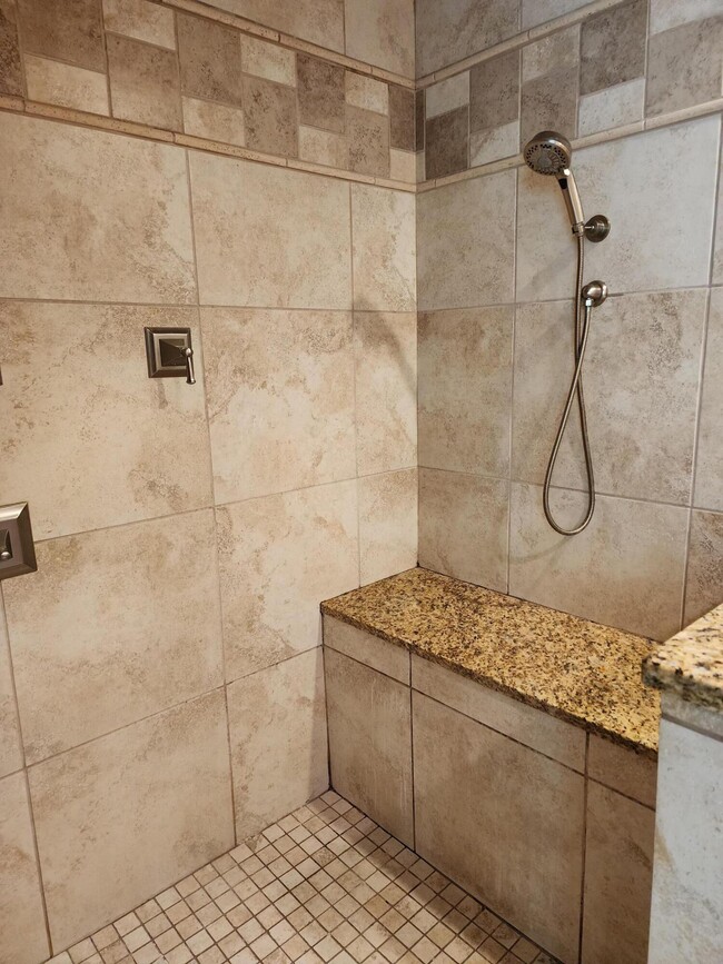 Building Photo - 2153 Royal Poinciana Blvd