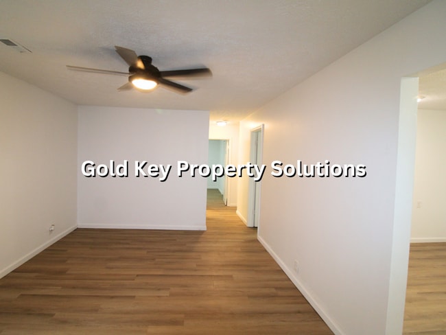Building Photo - Updated 3 BR 1 BA House in Muncie