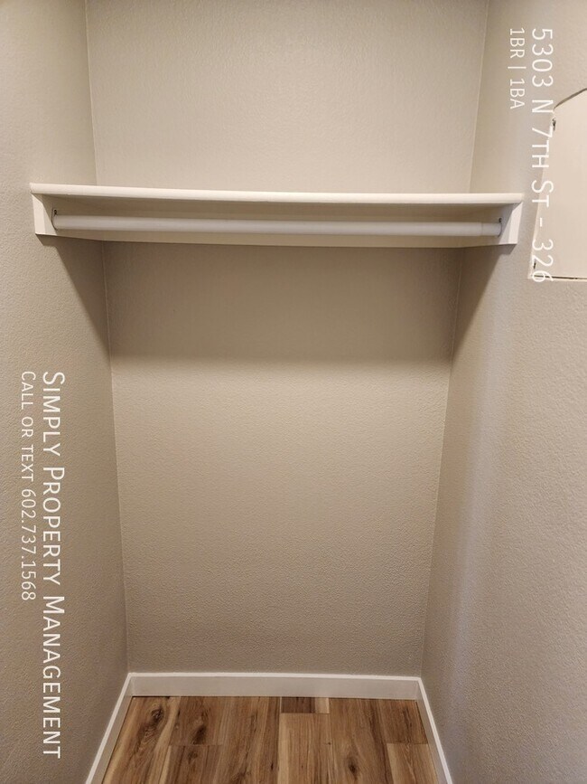 Building Photo - 5303 N 7th St