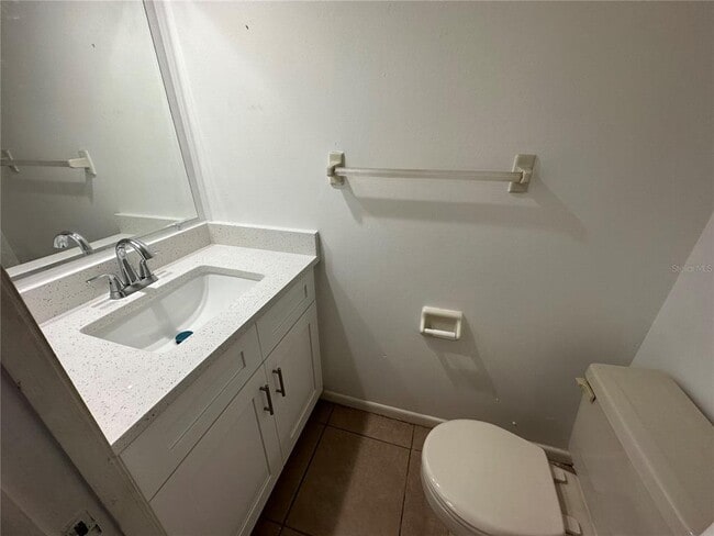 Building Photo - 3544 Khayyam Ave