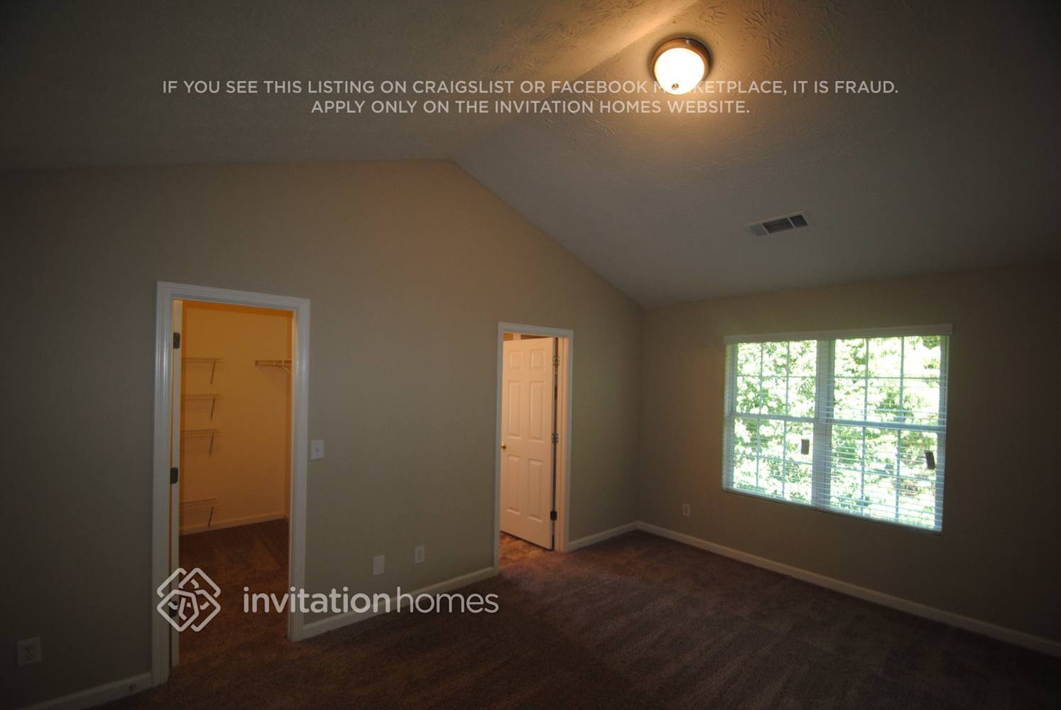 Building Photo - 3219 Sentinel Cir