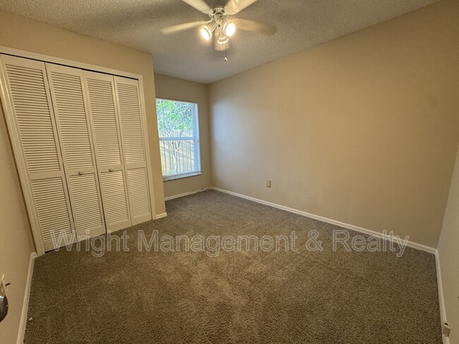 Building Photo - 3966 Eagle Cove E Dr