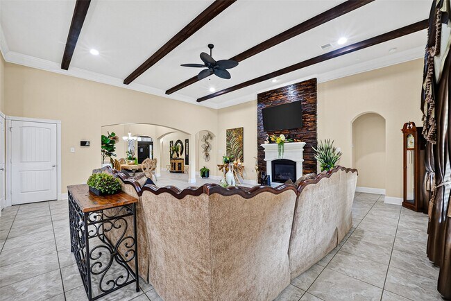 Building Photo - 2624 Holbrook Springs Ln