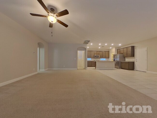 Building Photo - 11393 S 175th Dr