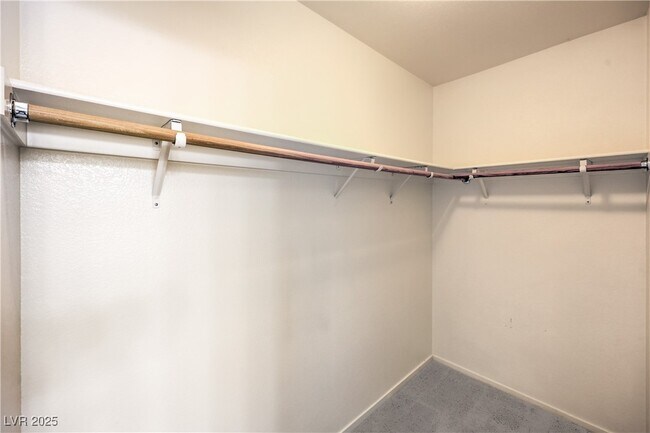 Building Photo - 1452 Rothwell Ct