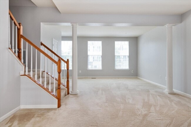 Building Photo - 1727 Jennifer Meadows Ct