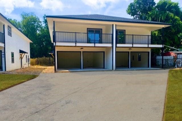 Building Photo - 317 Mill St