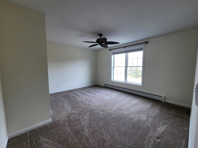 Building Photo - 28 Owens Dr