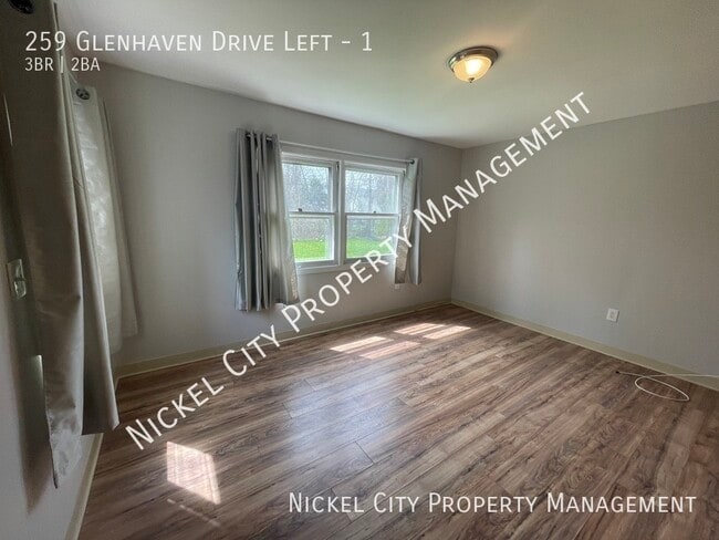 Building Photo - 259 Glenhaven Dr