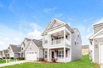 Building Photo - 2207 Talon Dr