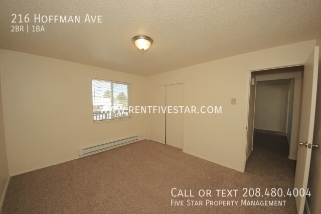 Building Photo - 216 Hoffman Ave