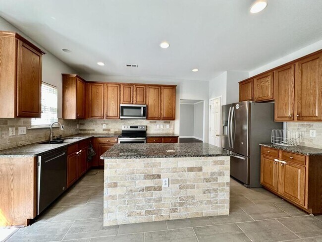 Building Photo - 11119 Amherst Glen Dr