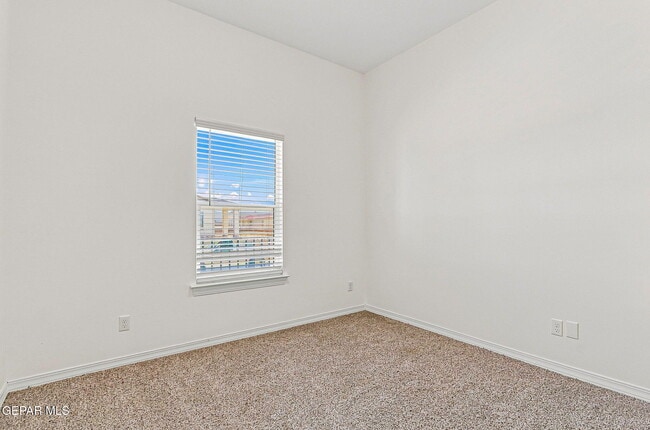 Building Photo - 15337 Promise Ct