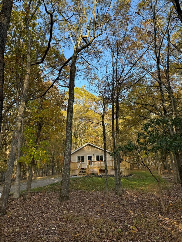 Building Photo - 106 Lenape Trail