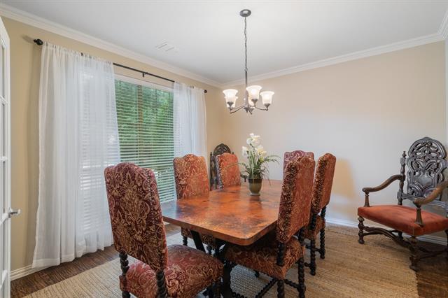 Building Photo - 2116 Chambers Dr