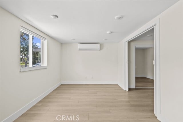 Building Photo - 411 S Kenneth Rd