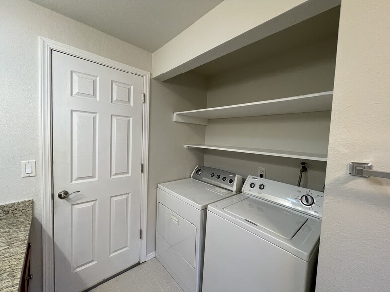 In unit, washer/dryer - 1518 NE 195th St