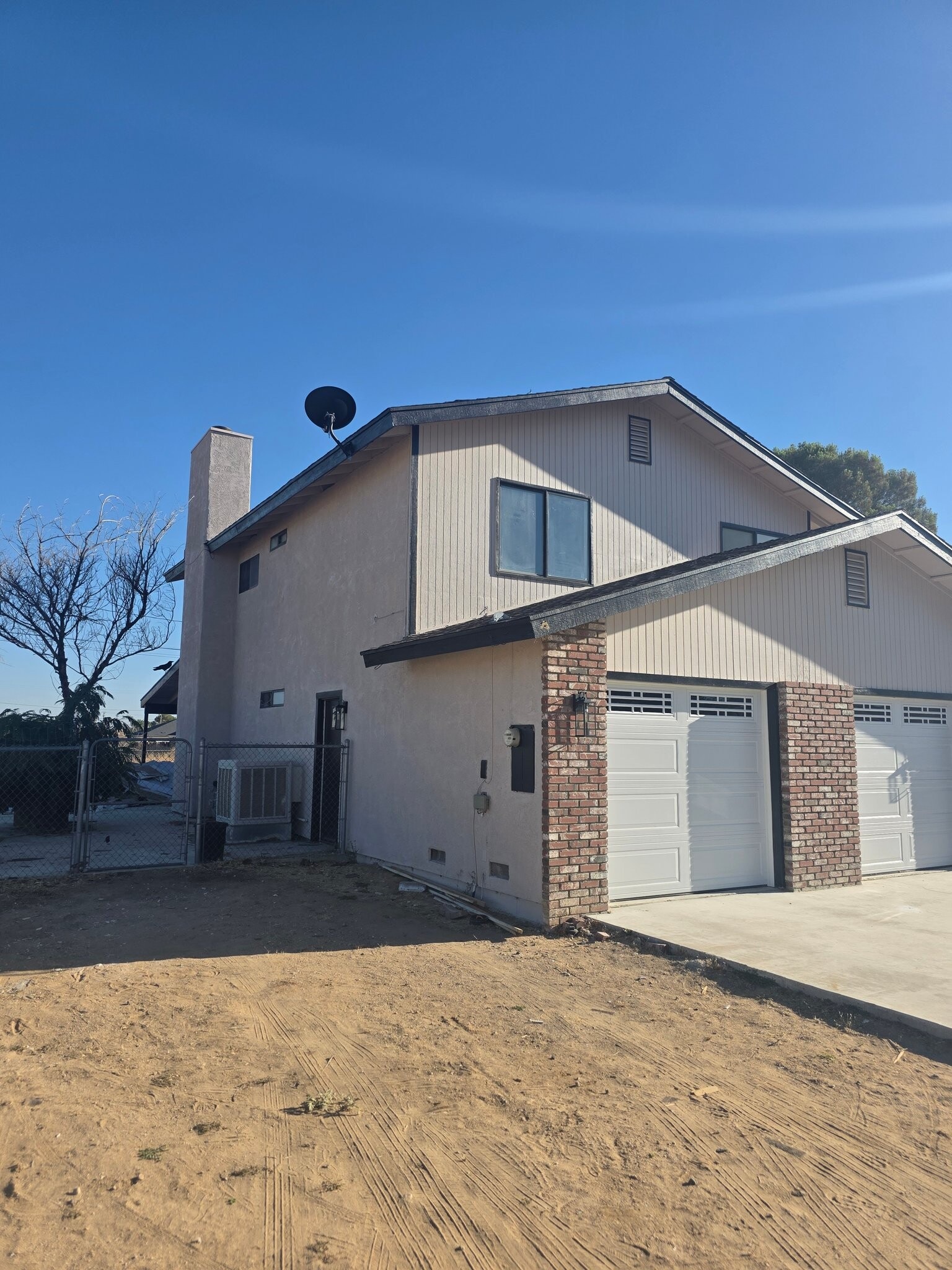 Building Photo - 9848 Karen Ave