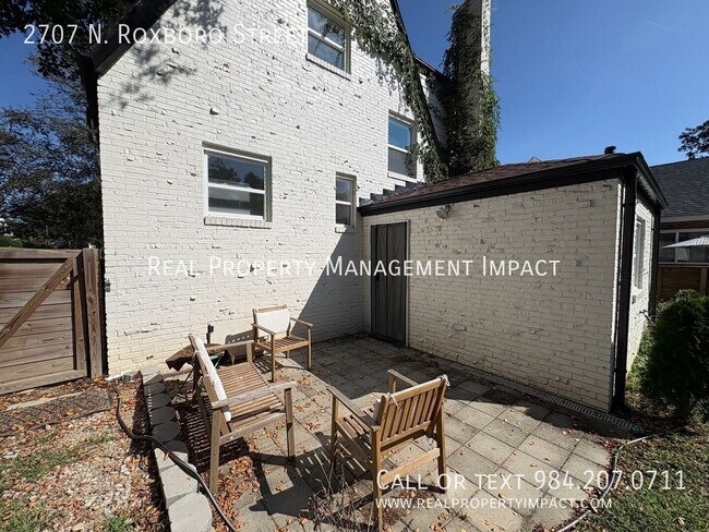 Building Photo - 2707 N Roxboro St
