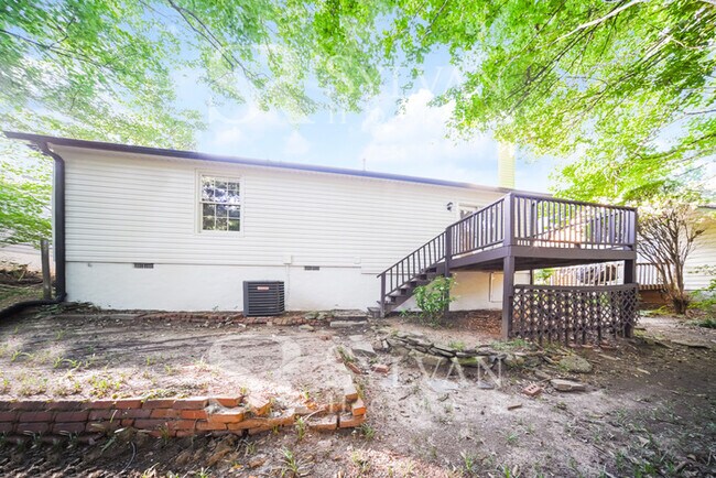 Building Photo - Coming HOME never felt so good!