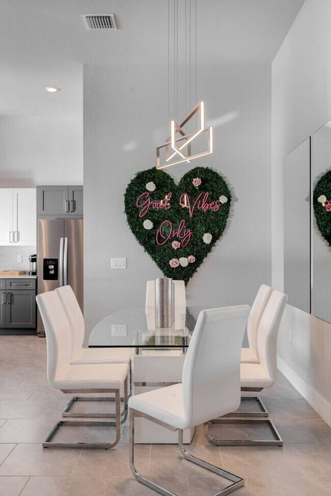 Building Photo - 1720 Burnt Store Rd N