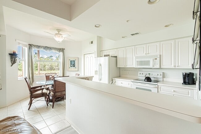 Building Photo - 3830 Sawgrass Way
