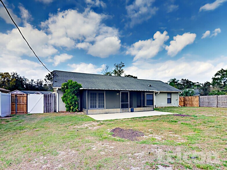 Building Photo - 2543 Hendricks Terrace