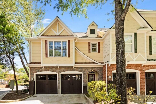 Primary Photo - 3276 Kensington Rd