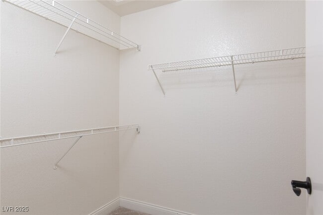 Building Photo - 2432 Palmridge Dr
