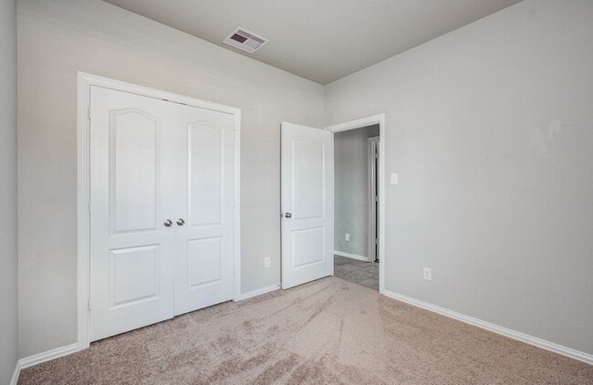 Building Photo - 7427 French Quarter Ct