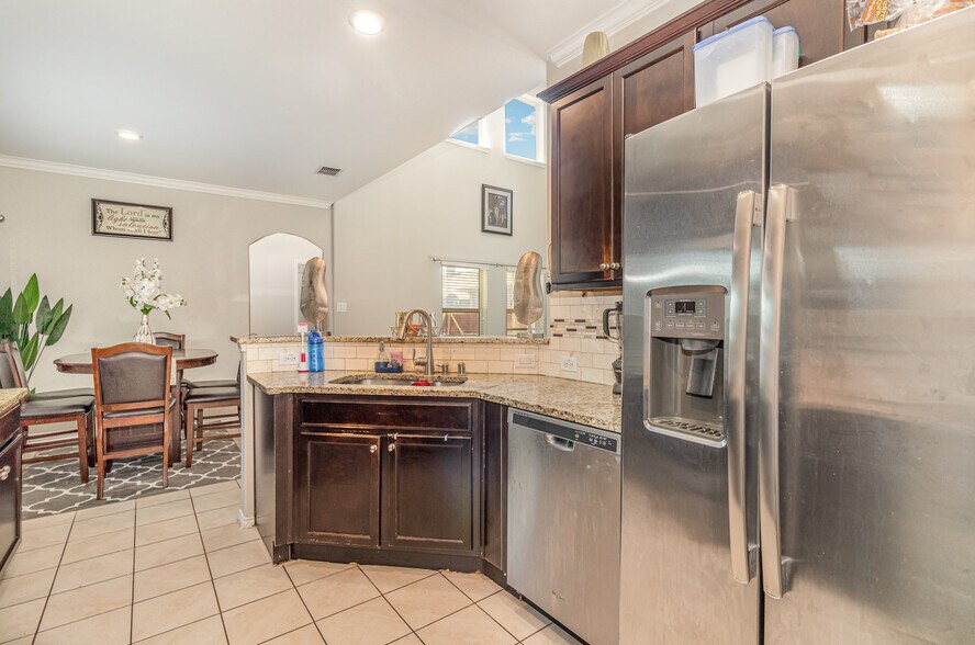 Building Photo - 613 Wounded Knee Dr