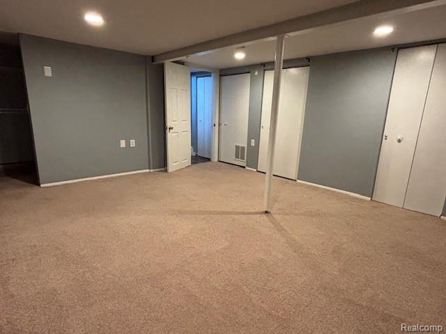 Building Photo - 1410 Airway Dr