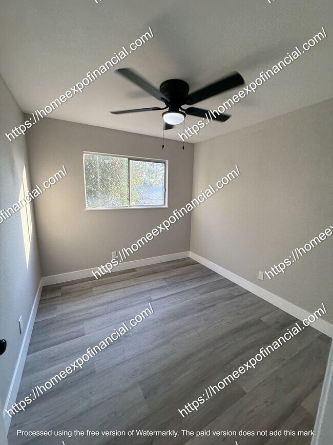 Building Photo - Nice Home For Rent