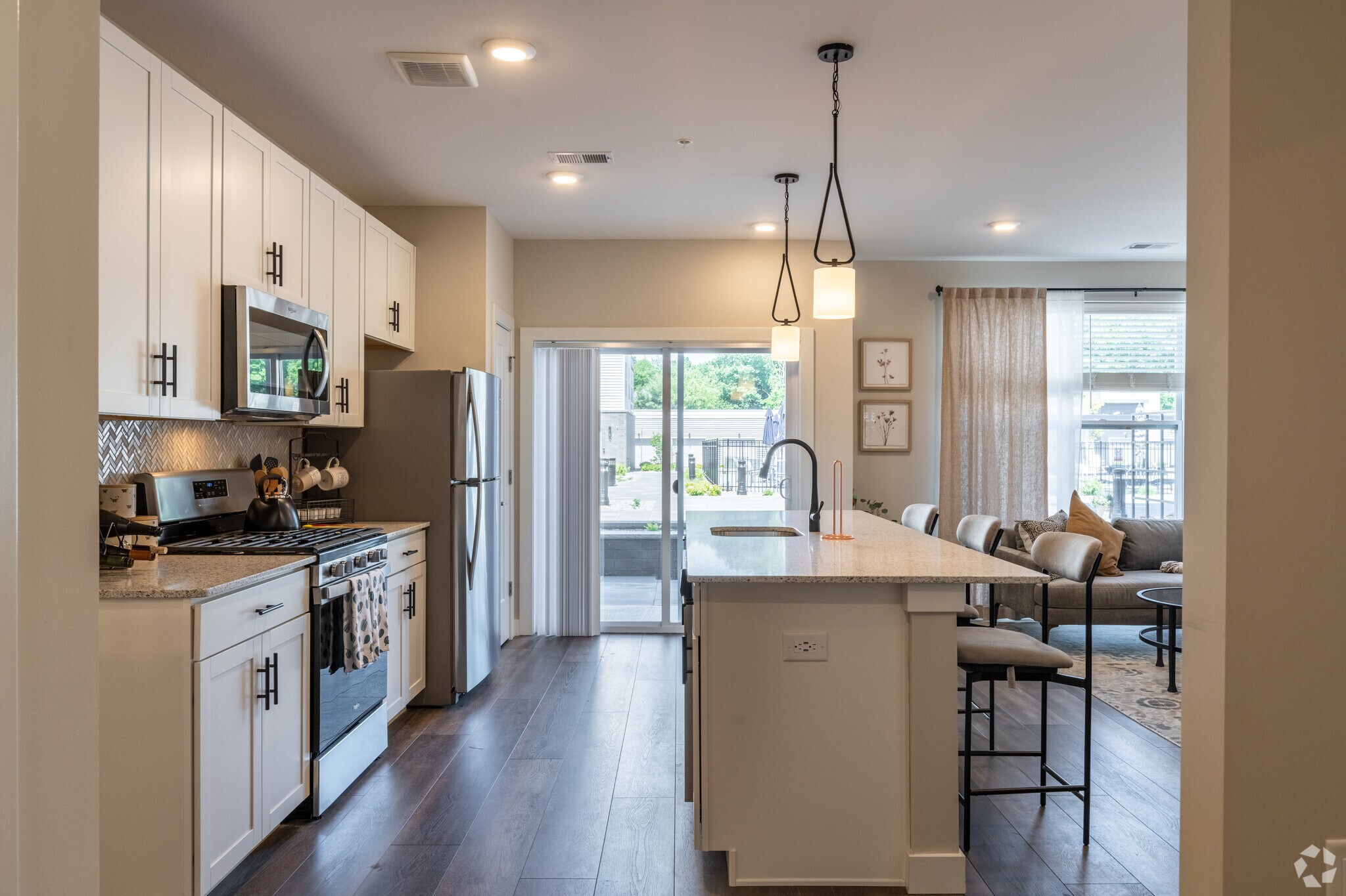 Amaranth at North Brunswick, LLC 2775 US Highway 130 North Brunswick