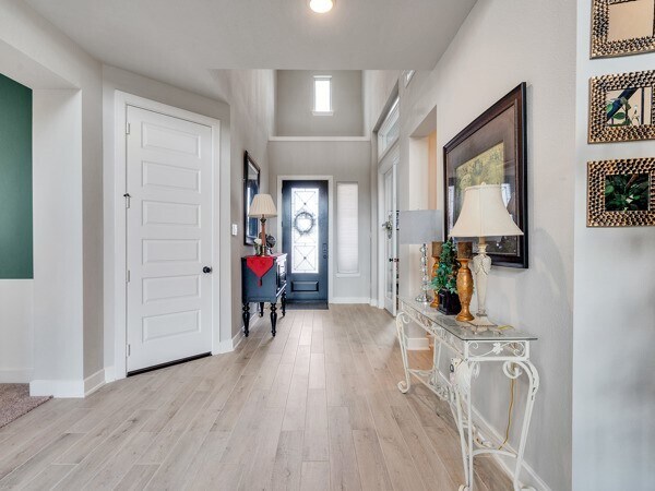 Building Photo - 30531 Bahia Oak Bnd