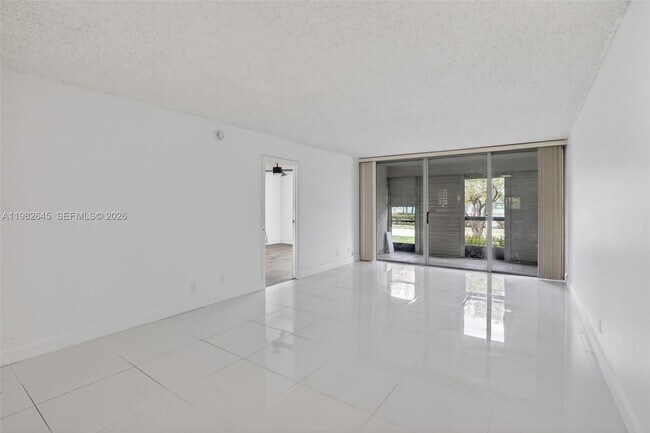 Building Photo - 3751 Environ Blvd