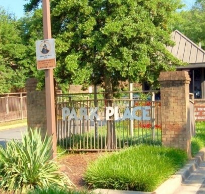 Building Photo - 64 Hawthorne Ct NE