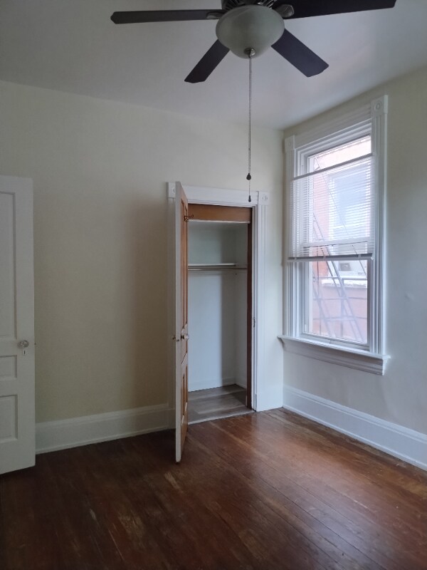 Building Photo - 536 Howell Ave