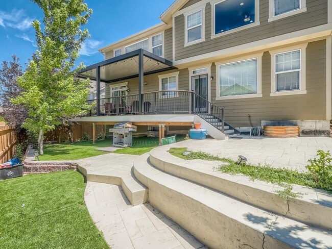 Building Photo - 15940 E Lark Bunting Ave