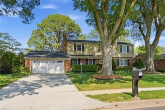 Building Photo - 6820 Fordwick Dr