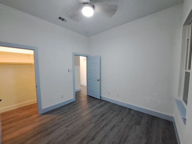 Building Photo - 3320 Noor St