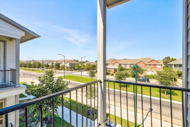 Building Photo - 4209 Berkman Dr