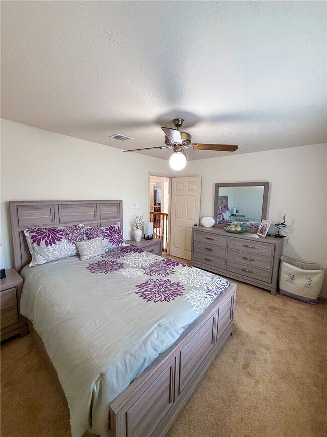 Building Photo - 13422 Blackbird Dr