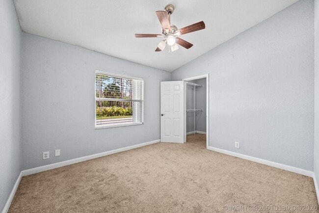 Building Photo - 16105 Temple Blvd
