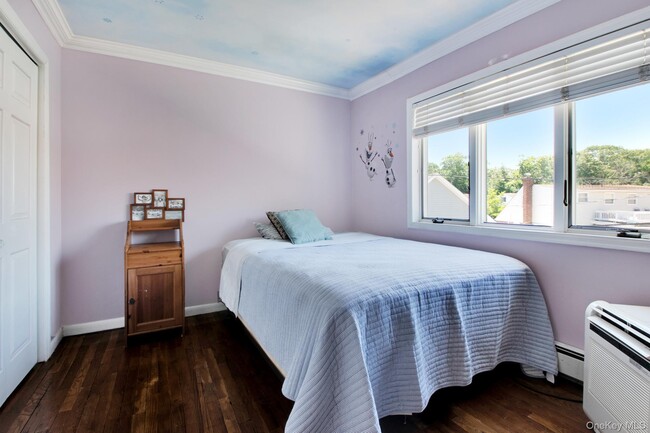 Building Photo - 977 Woodcliff Dr