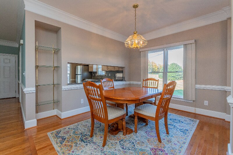 Building Photo - 101 St Charles Ct