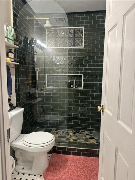 Building Photo - 1213 Carter Rd